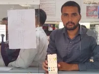 Modi forces 1 billion Indians onto internet grid.webp
