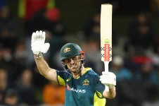 Marsh crushes New Zealand with maiden T20 ton.webp