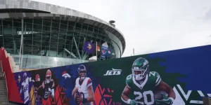 Bears fans suffer through bye week misery.webp
