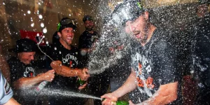 McKinstry crushes Mariners dreams in brutal 11th.webp