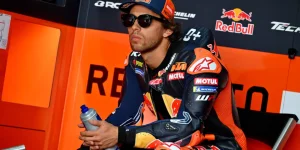 Bastianini crashes out in Mandalika, KTM hopes dashed.webp
