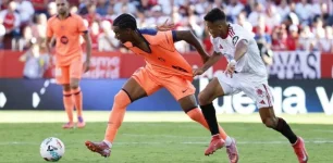 Baldi blames referee for Sevilla thrashing in sad rant.webp