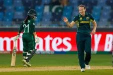 Megan Schutt benched as Australia eyes Pakistan clash.webp