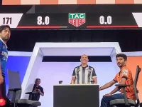 Hikaru Nakamura throws Gukesh's king at crowd.webp