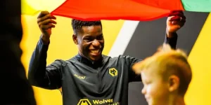 Marshal Munetsi scores screamer for Wolves vs Brighton.webp