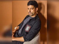 Farhan Akhtar grills dad and Amitabh on KBC set.webp