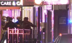 Gunman sprays 50 rounds into Sydney crowd, 16 wounded.webp