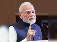 Modi calls CJI Gavai after courtroom shoe attack.webp