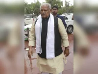 Manjhi quotes Mahabharata in push for 15 Bihar seats.webp