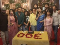 Ayushi Khurana celebrates 300 episodes of Zee TV hit.webp