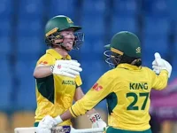 Beth Mooney, Alana King rescue Australia in World Cup thriller.webp