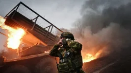 Trump's Ukraine strategy risks unraveling Western support.webp