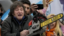 Argentina faces disaster as Milei’s economic policies unravel.webp