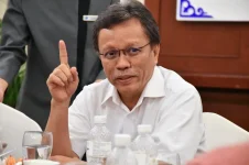 Shafie hits back at Nga’s attack on Semporna’s cleanliness.webp