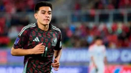 Barcelona eyes 20 million euro swoop for Tijuana’s Mora.webp