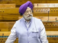 Hardeep Singh Puri touts India's energy surge amid $4.3T economy push.webp