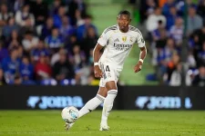 Alaba ruled out for Real Madrid’s Clasico, Juventus clashes.webp