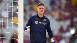 Ter Stegen offered to Premier League clubs.webp