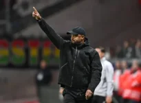 Kompany stays focused after Bayern's 13th win.webp