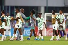 Nigeria's Flamingos crush Samoa 4-0 to reach the Round of 16.webp