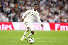 Man United eyes Camavinga in €80M Real standoff.webp