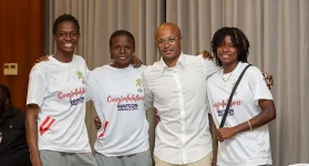 Ayew warns Queens not to chase cash.webp