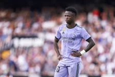 Vini Jr. defies Xabi Alonso, apologizes to Perez.webp