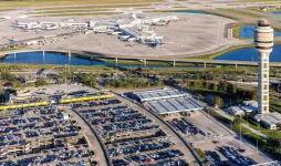 Orlando airport chaos as air traffic controllers are absent.webp