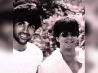Akshay Kumar jokes that SRK looks 40 on his 60th birthday.webp