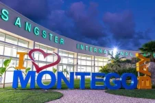 Jamaica waives airport fees for relief flights after Melissa.webp