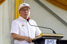 Nga Kor Ming caves in after press conference blunder.webp
