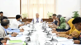 Yunus calls for a disciplined transport system, eco-focused.webp