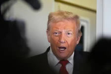 Trump threatens strike, Nigeria calls for talks.webp