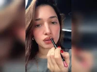 Tamannaah Bhatia shows off makeup skills in traffic.webp