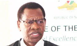 Chief justice begs angry magistrates to wait.webp