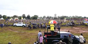 Museveni promises permanent resettlement for landslide victims.webp