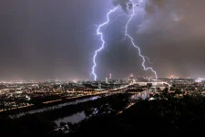 SA on alert as thunderstorms, hail, and floods forecasted.webp