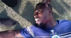 Ghanaian midfielder attacked by fans in NPFL clash.webp