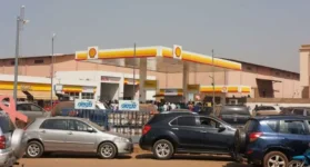 Mali faces a crisis as fuel blockade cripples economy.webp