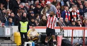 Thiago double lifts Brentford past 10-man Newcastle.webp