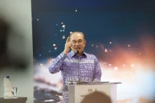 Anwar says ringgit at RM4.16 is best-performing currency in Asia.webp