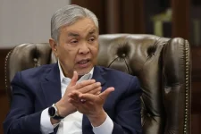 Ahmad Zahid calls for collective action to improve road safety.webp