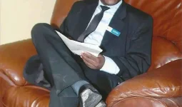 Analyst Thomas Chirwa criticizes HRDC over fuel, power crisis response.webp
