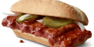 McRib returns to select US cities.webp