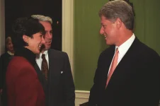 Trump asks DOJ to probe Epstein ties to Clinton.webp