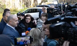 Radev mocks Lukoil waiver politics.webp