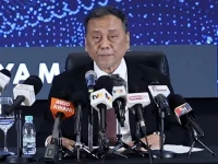 596 candidates crowd the Sabah state election.webp