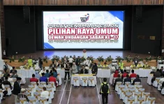 596 vie for 73 seats in Sabah election.webp