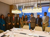 Puri touts India-Korea shipbuilding push.webp