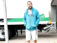 Adam Sandler chats about marriage at the LA Jay Kelly event.webp